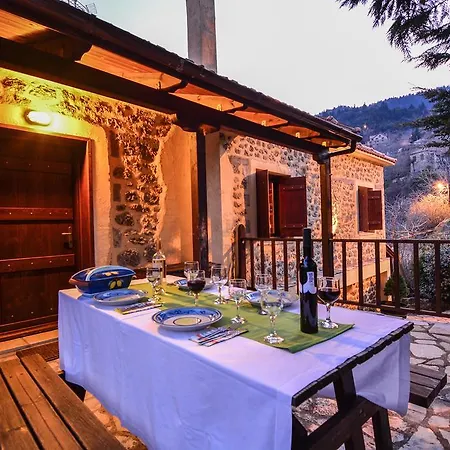 Villa En Arhi Ano Trikala Exterior foto